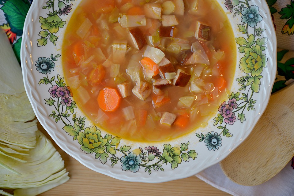 Traditional Polish Sausage Cabbage Soup: Hearty Family Meal